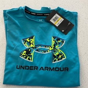 Under Armour youth swim rashguard size medium.
